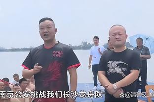 帕尔默数据：1射1传&制造2次得分机会，8.5分全场最高